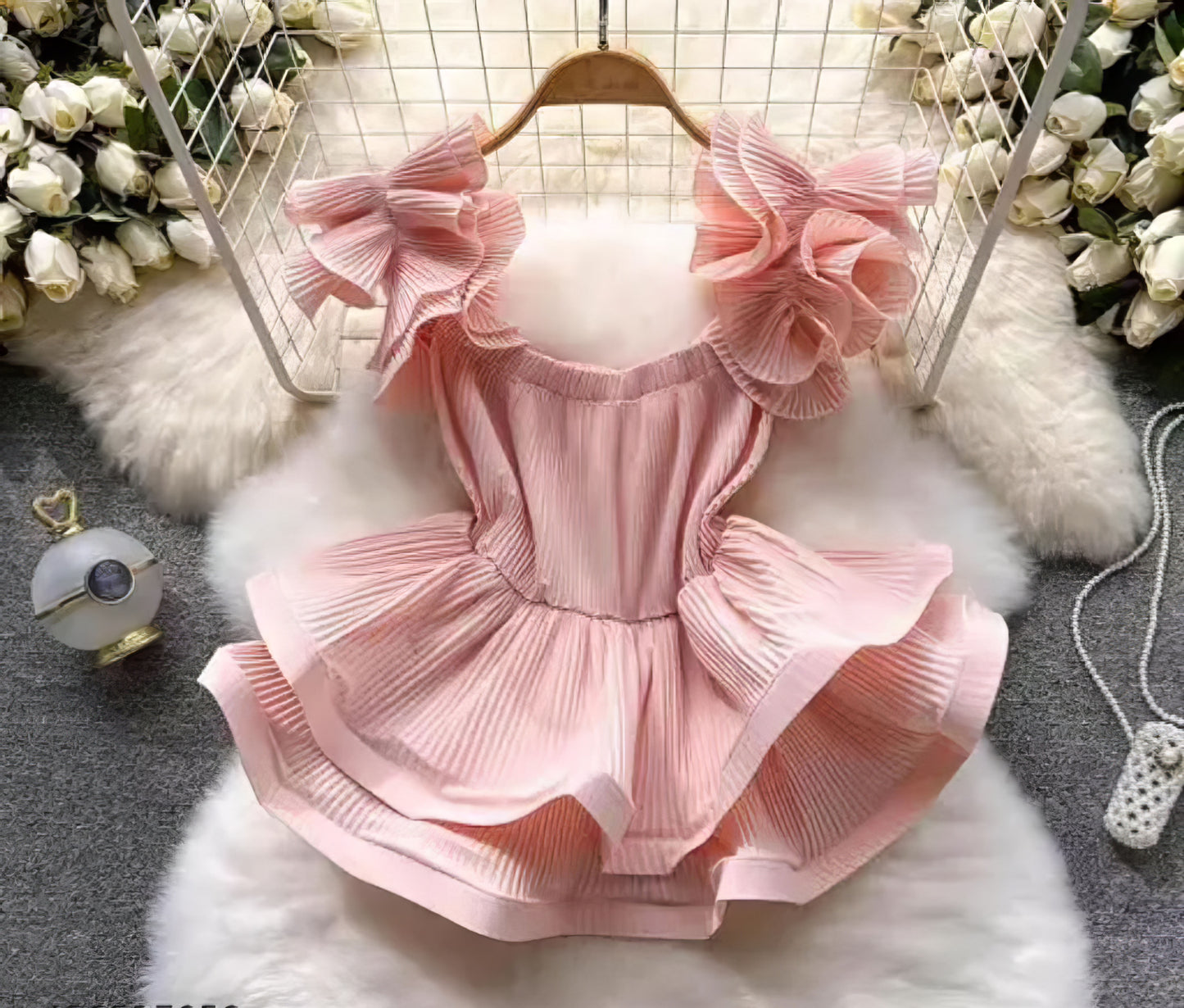 DOLL