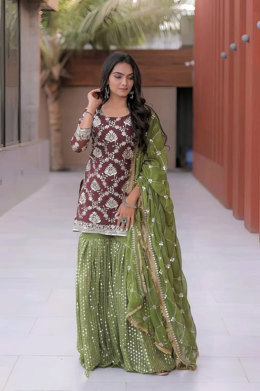 Crop Top Dhoti Duppatta Set