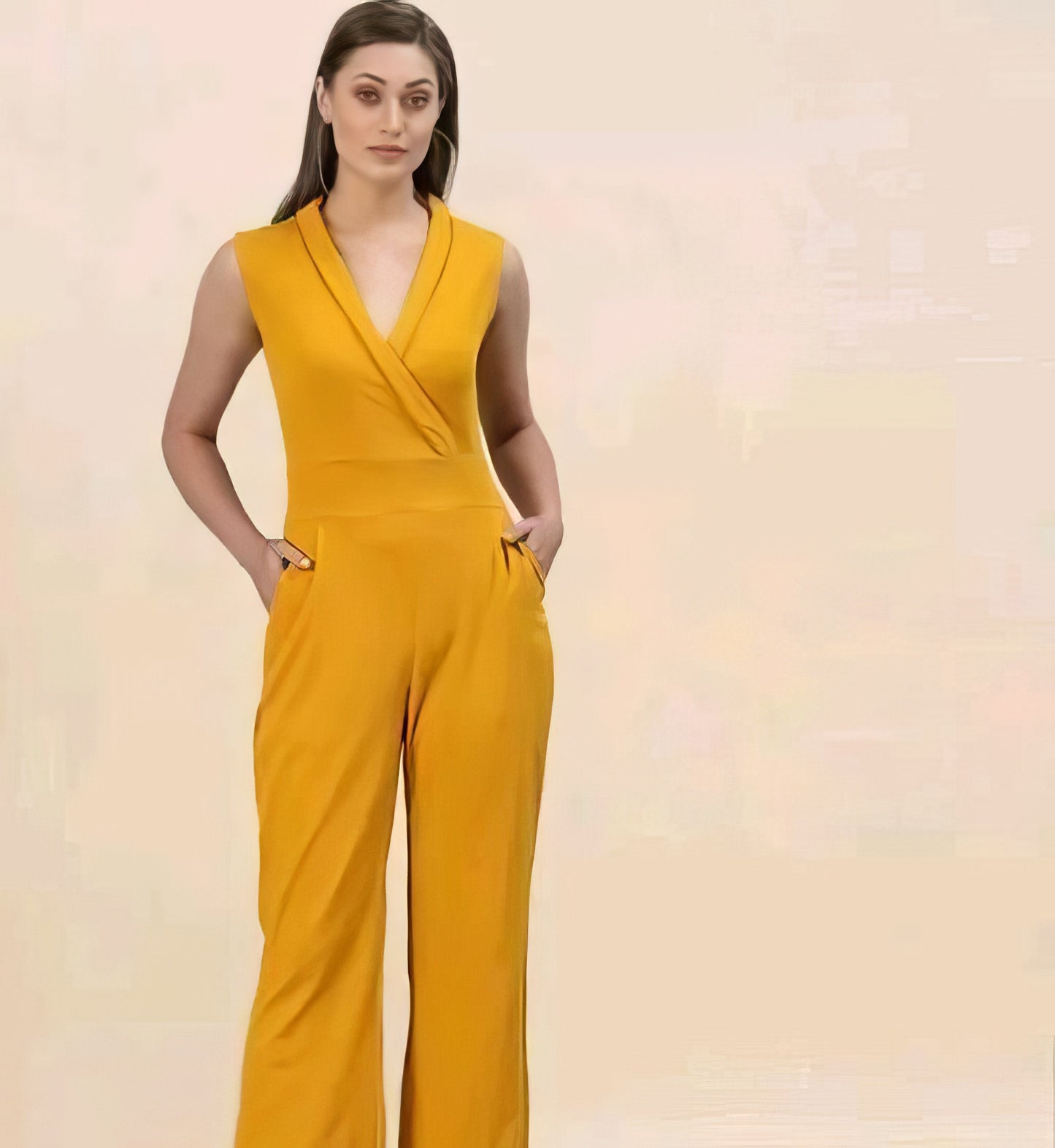 Trendy V-neck Jumpsuit with Insert Pockets