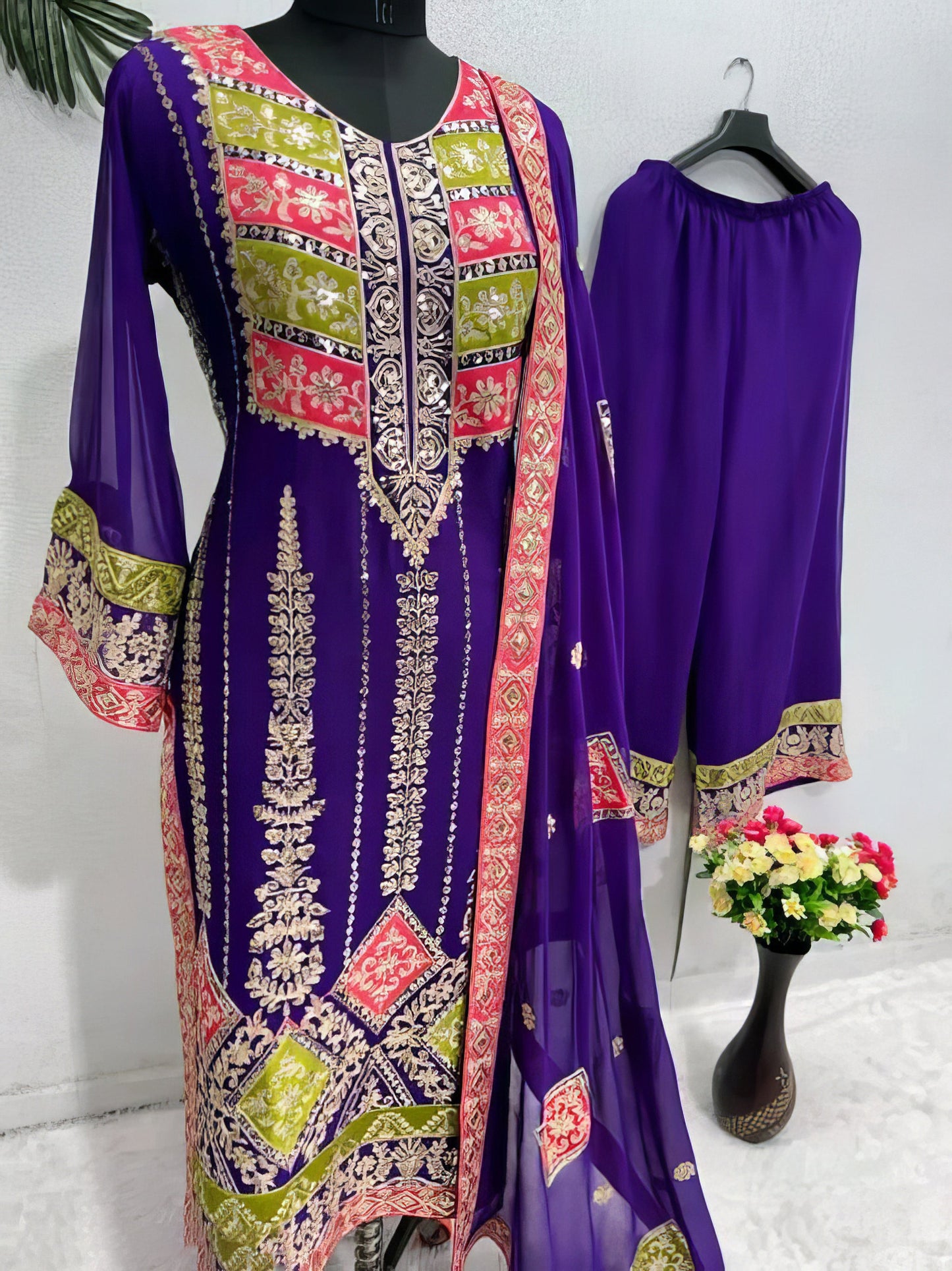 Ethnic Chikankari Suit