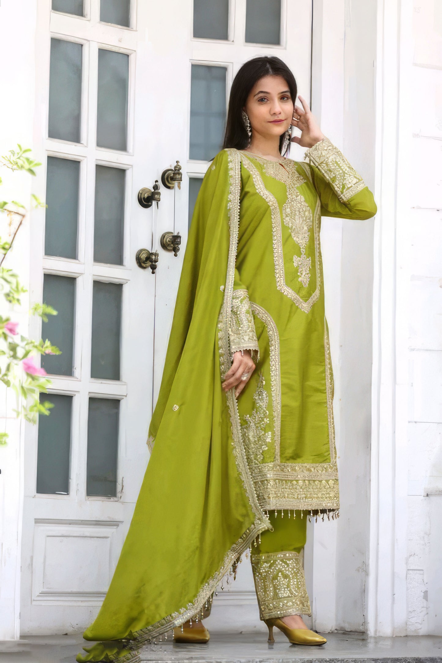 Elegance Partywear Kurti Plazzo Set