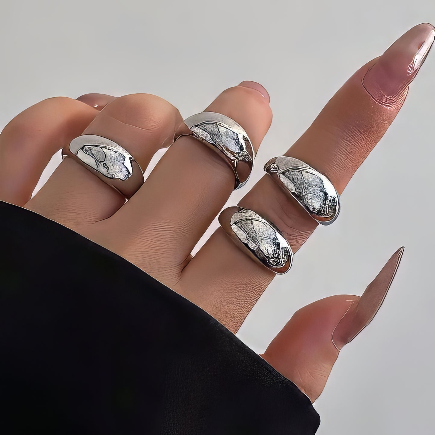 Jewels Galaxy Set of 4 Midi Finger Rings